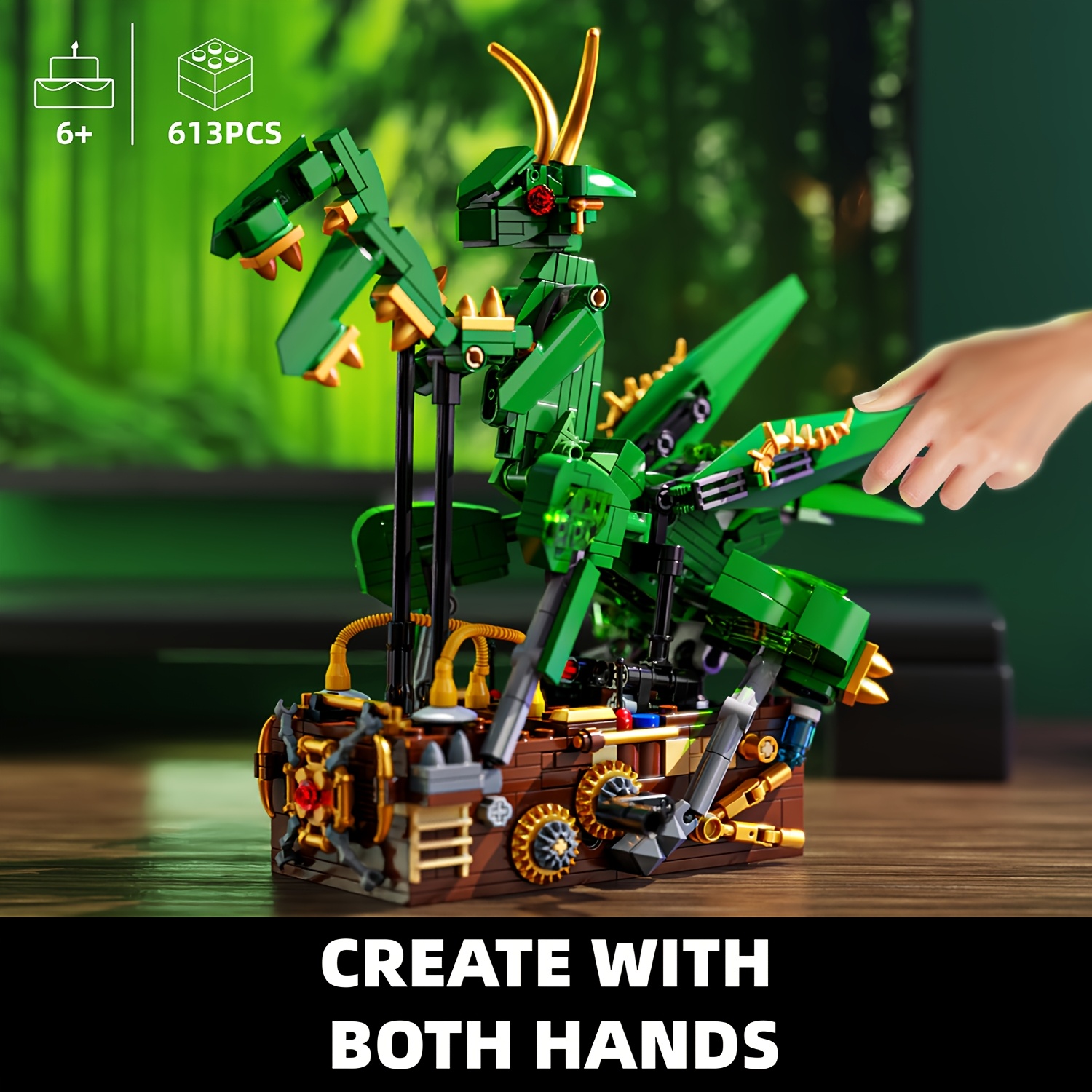 613pcs Green Mantis Building Block Toy Assembly Model Set