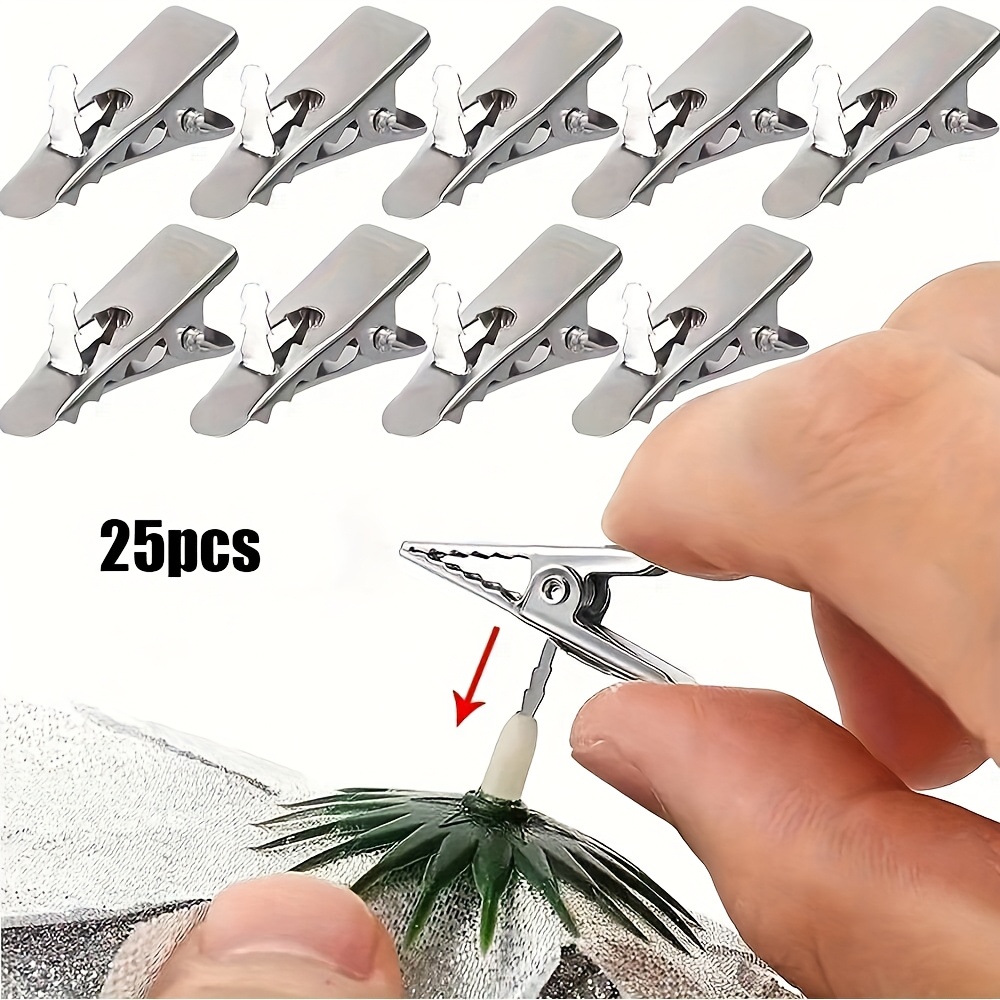 25pcs Mini Christmas Flower Holder Clips, Poinsettia Fixing Clips, Christmas Tree Pendant Ornaments For Wedding Party Supplies, Christmas Home Decor