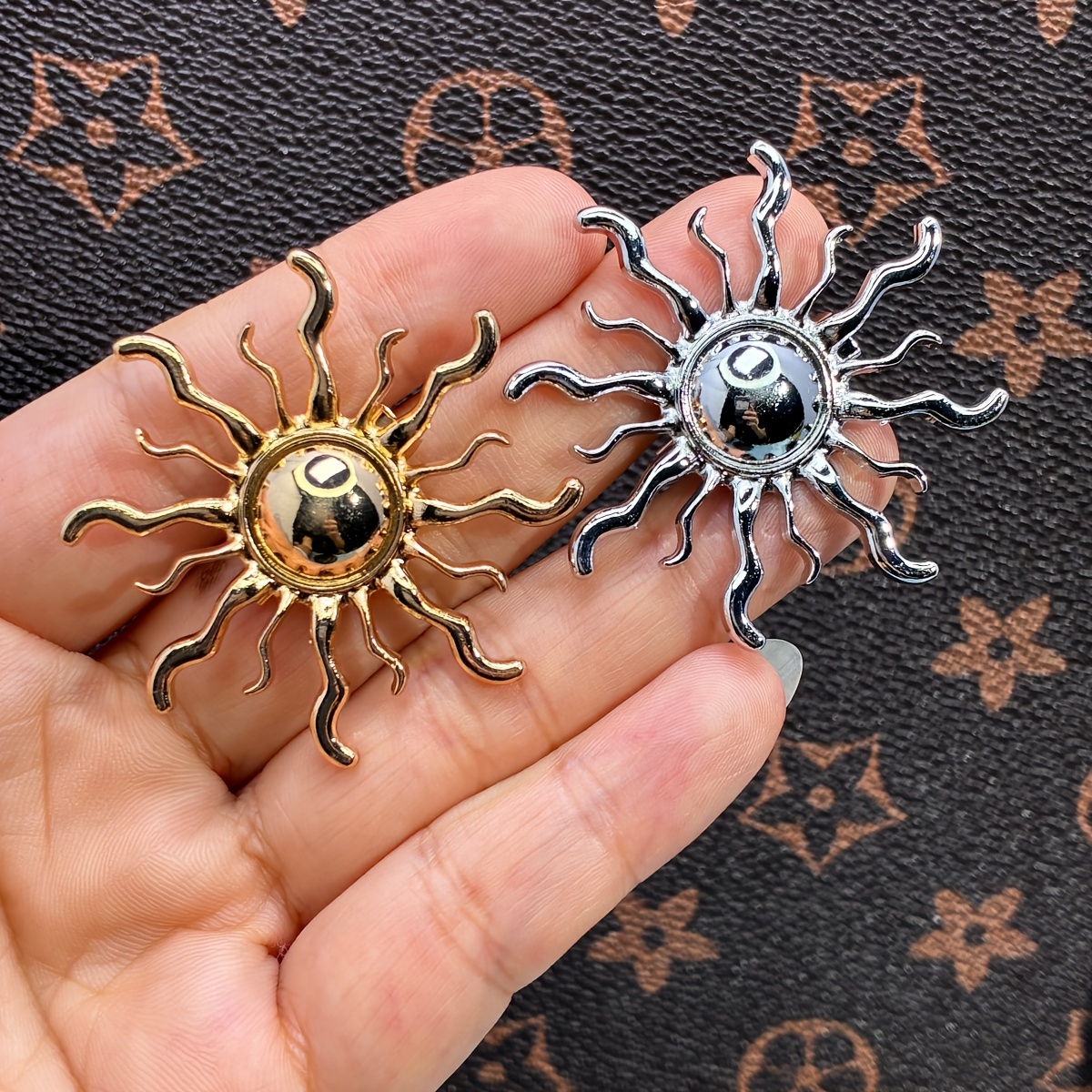 Golden and Silvery Contrast Sunflower Brooch, Everyday Versatile Accessory