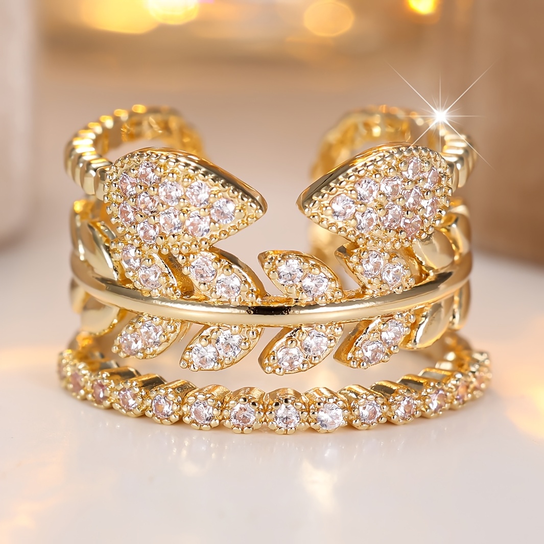 Women's Open-Ring with Hollow-out Pattern and Synthetic Zirconia