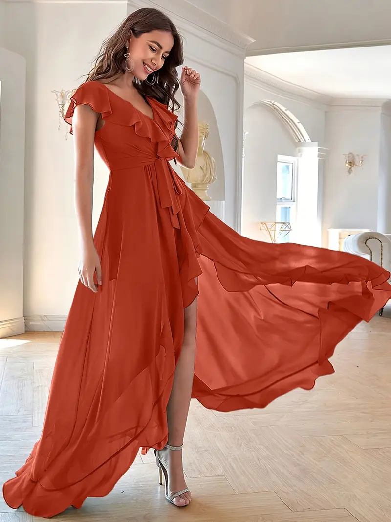 hemming chiffon bridesmaid dress How to hem chiffon : Bridesmaid Dress, Part 1 of 2