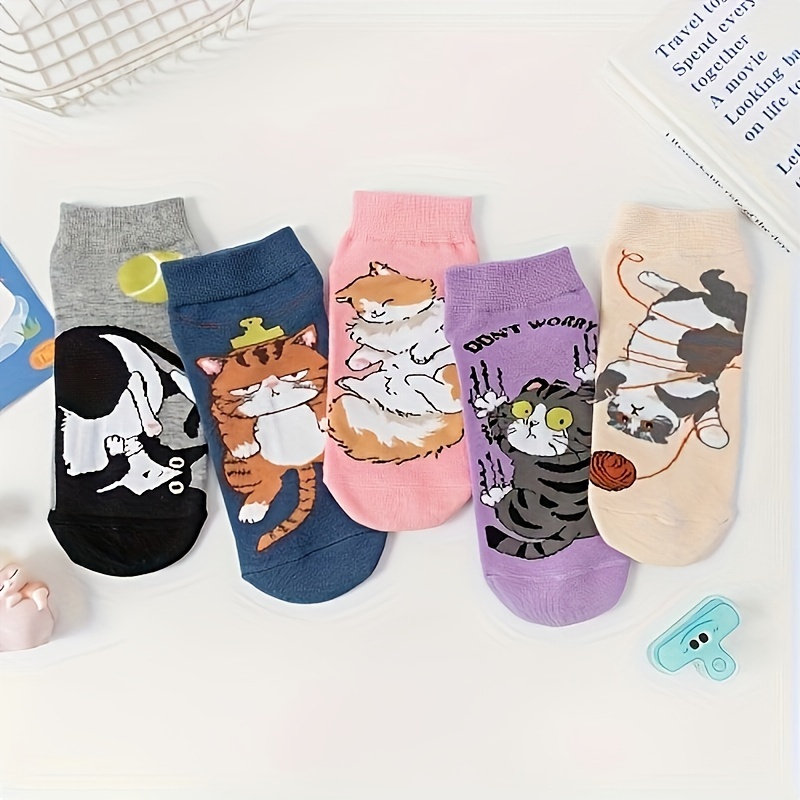 

Women's Novelty Cat Ankle Socks 5 Pairs Pack - Cute Feline Cartoon Animals Design, Polyester Knit Fabric, Comfortable Stretch With Non-slip Cuff, Machine Washable - Casual Wear