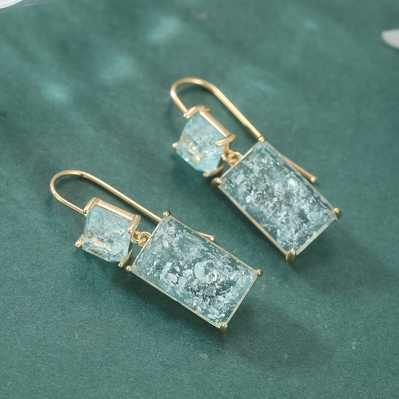 E-shop Neue transparente synthetische kubische Zirkonia Damenohrringe Luxus Party Schmuck Sexy Unübliche Weihnachts-Ohrringe Mode Accessoires