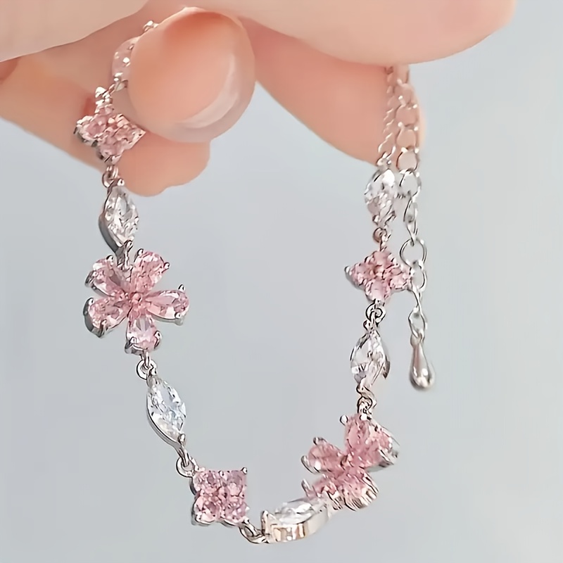 1 pieza de elegante pulsera de mujer con forma de flor rosa - Pétalos de zircónia cúbica cuadrada de lujo, perfectos para uso diario y accesorios de fiesta, regalo ideal para ocasiones especiales, pulsera de fiesta | Accesorio elegante | Detallado artesanado, joyería floral