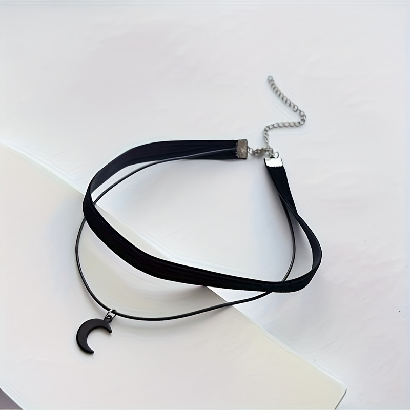 TEMU 1pc Collier Punk en Velours avec Chaîne de Cou et Pendentif , Collier Courte Choker d'Inspiration Gothique pour Femmes, Idéal pour Halloween, ,