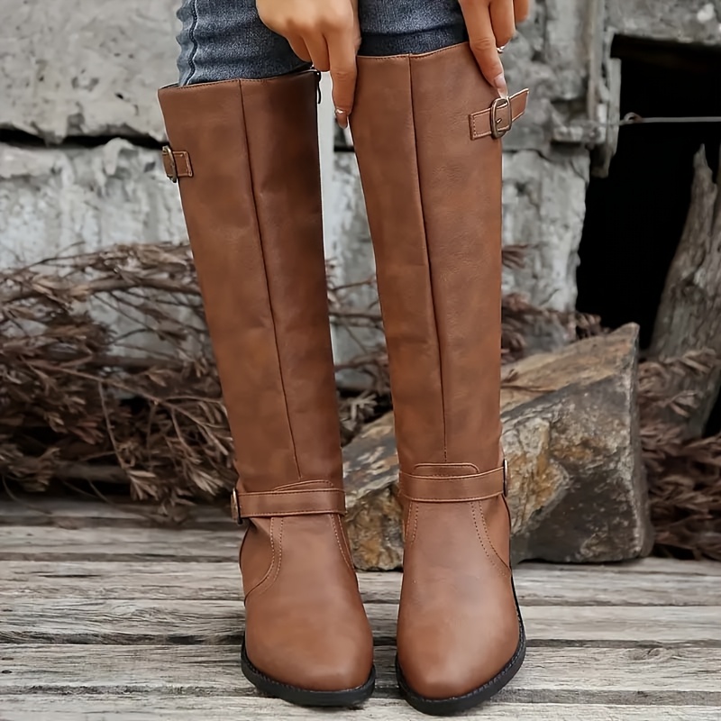 

The Stylish Knee-high Boots From Desheng Are Comfortable And Wear.