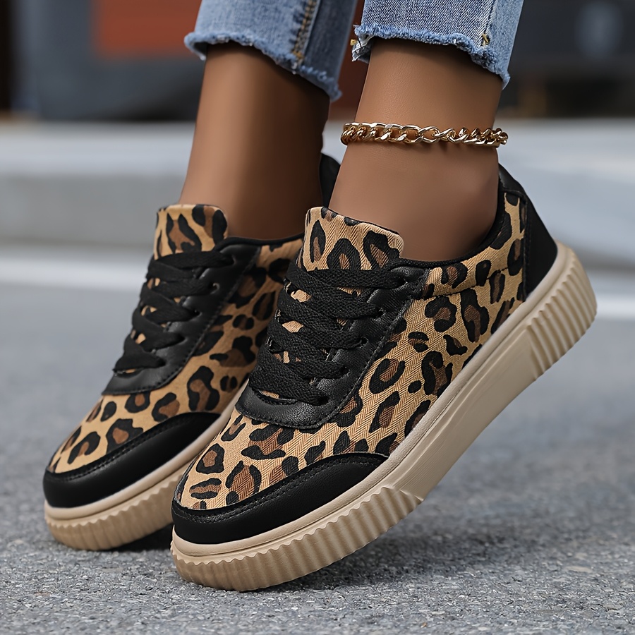Women's Leopard Print Sneakers, Low Top Lace-Up Casual Platform Shoes, Comfortable Non-Slip Flat Sneakers for Women, Fashion Leopard Print Shoes for Daily Walking, Work, Travel, School, All-Match Casual Shoes for Ladies