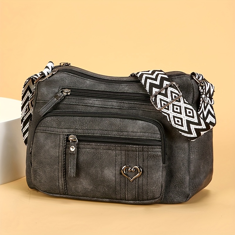 Women's Stylish Crossbody Bag With Heart-shaped Embellishments, Perfect For Daily Commutes, Featuring An Elegant Multi-, Trendy And Chic, High- Shape, Ideal As A Gift Bag