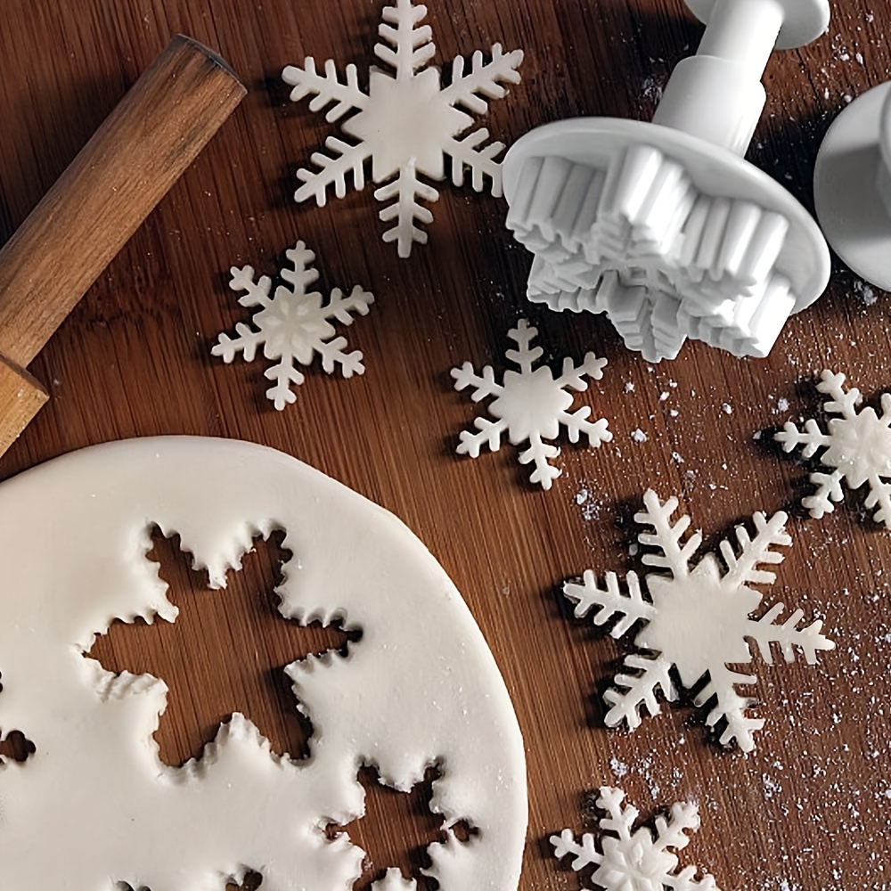 

Christmas 3-piece Snowflake Set - Hexagonal Shape, Plastic, Manual Spring Cake Molds For Baking And Decorating, Holiday Parties And