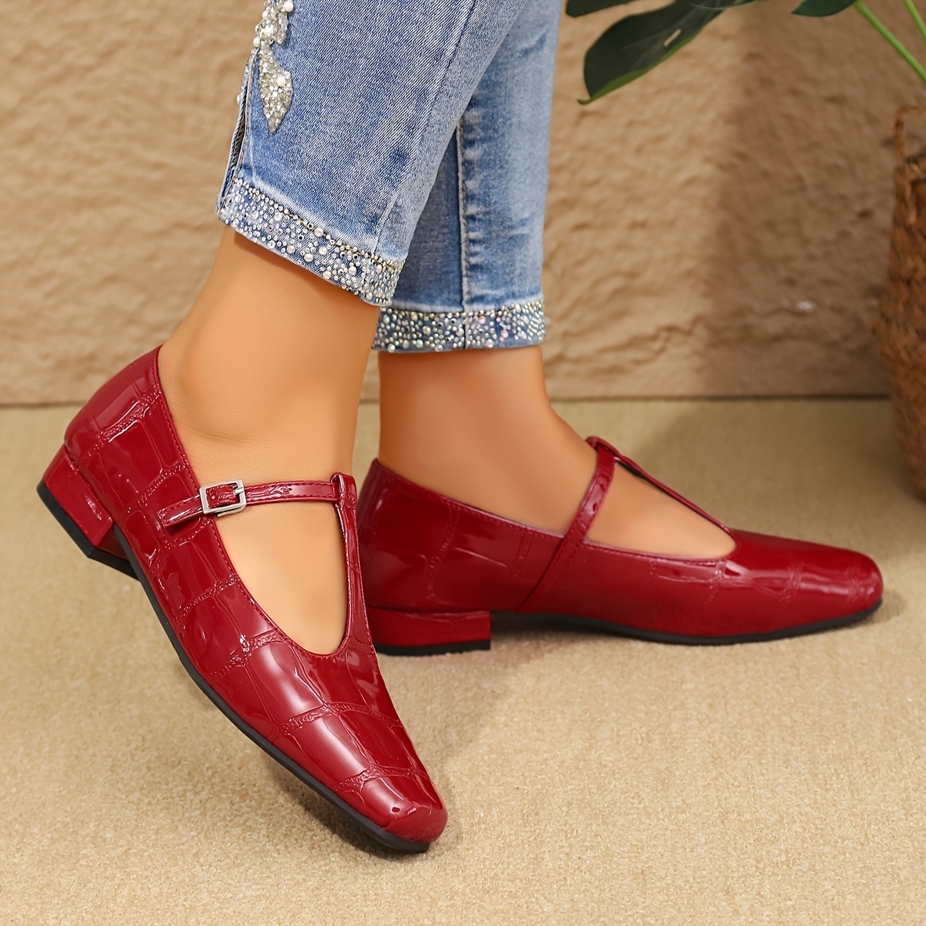 green emerald velvet dress Amazon.com: YDYCG Women Dress Shoes Spring Autumn Steady High Heels Pumps  Comfortable and Fashionable All-Match Women's Shoes Office Lady Boots  (Color : Black, Shoe Size : 5.5) : Clothing, Shoes & Jewelry main image 0
