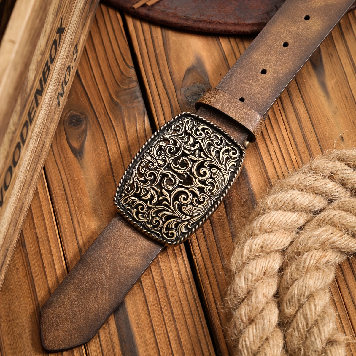 A Easy And Casual Pu Belt In Western Style, Suitable For Men And Women