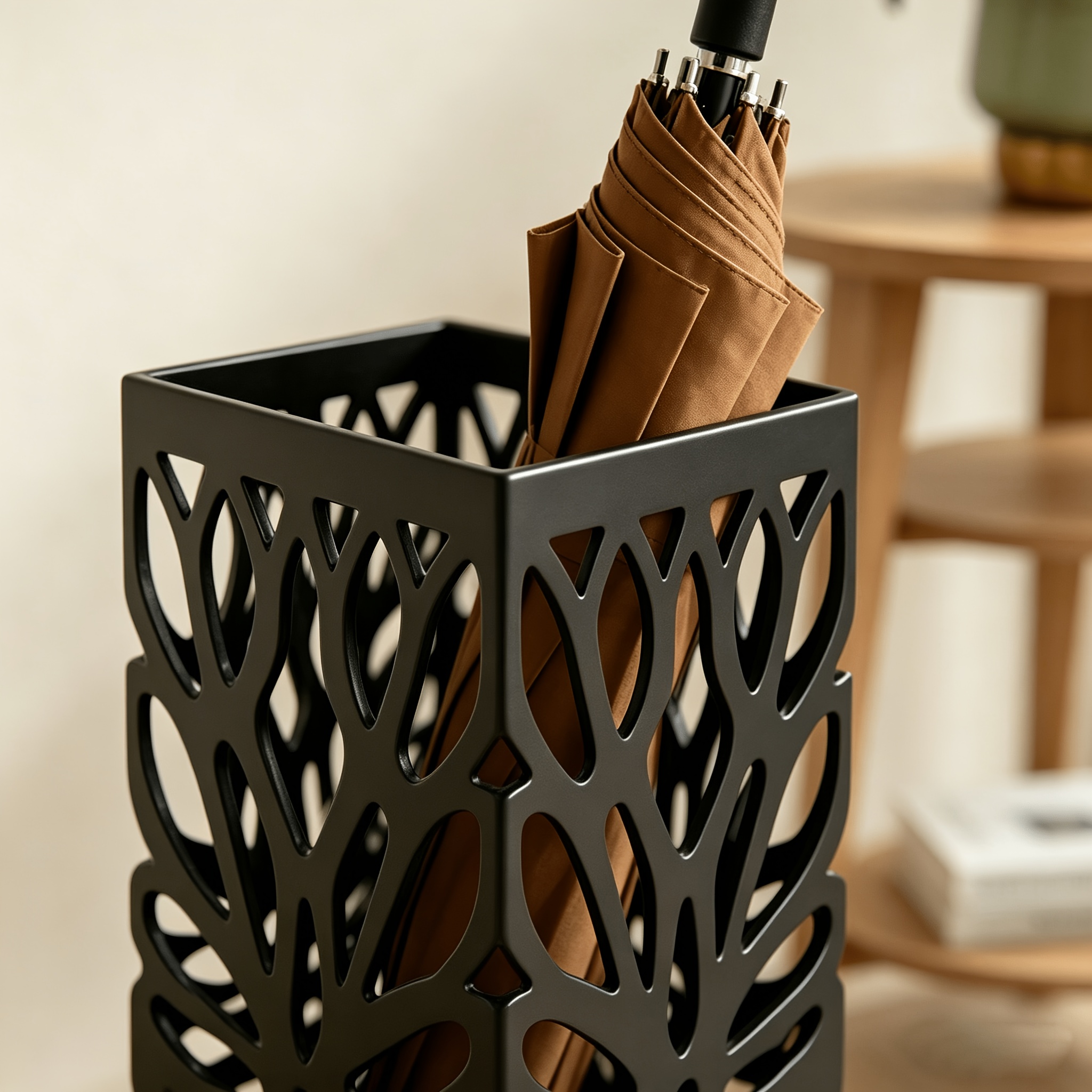Modern Art Hollow-Out Umbrella Bucket, 15.24X48.26 cm Umbrella Stand for Entryway, Balcony & Living Room, Decorative Umbrella Holder for Rain Or Shine, Rustproof Umbrella Storage Rack for Holiday Gatherings