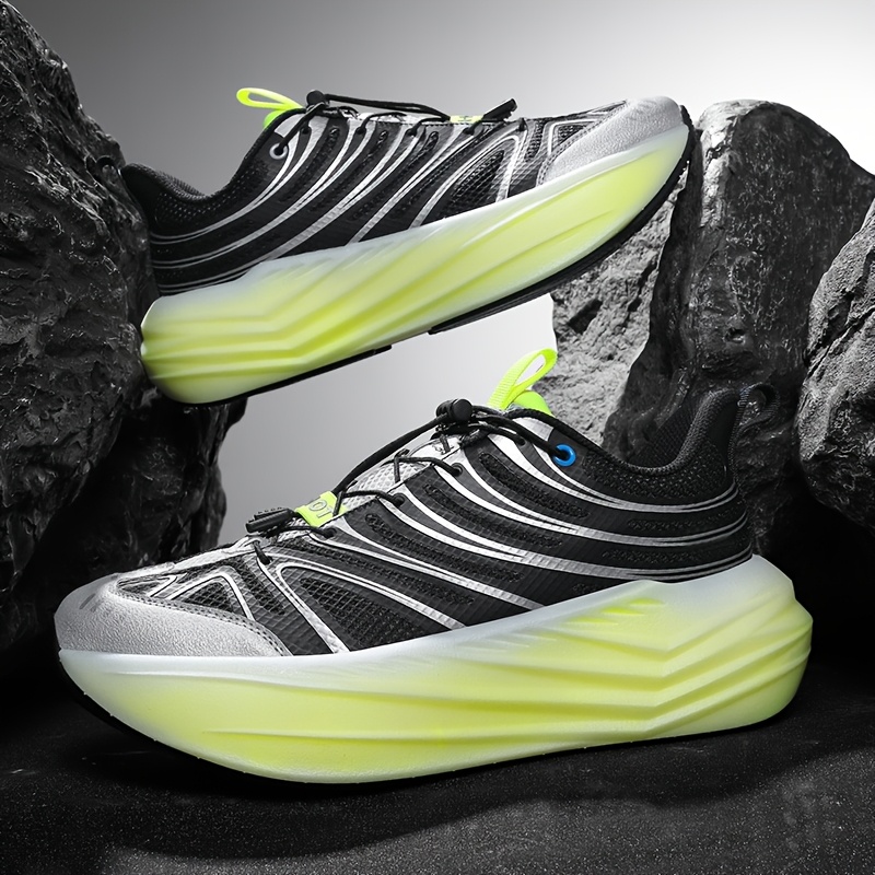 Men's Lightweight Slip-On Sneakers Suitable for Running, Hiking & Gym - Breathable Mesh Low-Top Laceless Shoes with Stability Sole, Non-Slip Traction for Indoor/Outdoor Training, Large Sizes Available for Commuting & Track Field Use