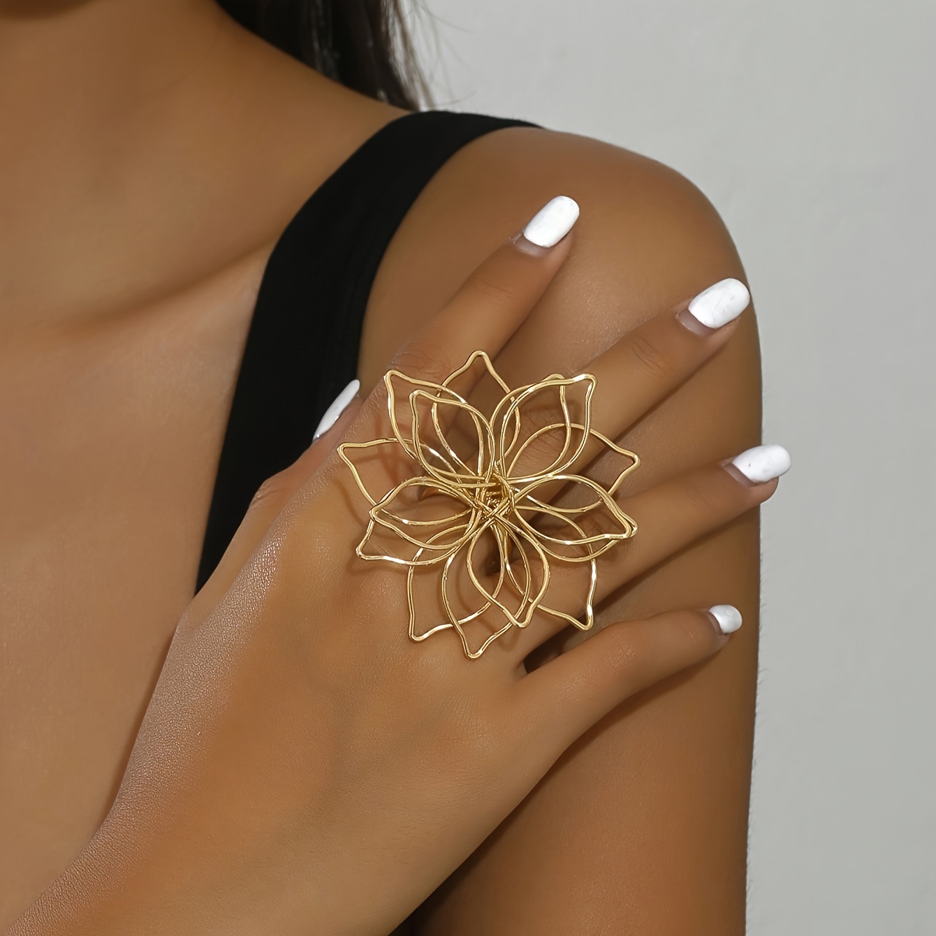 

Bohemian Multilayer Braided Flower Golden Oil Ring Design Finger Jewelry