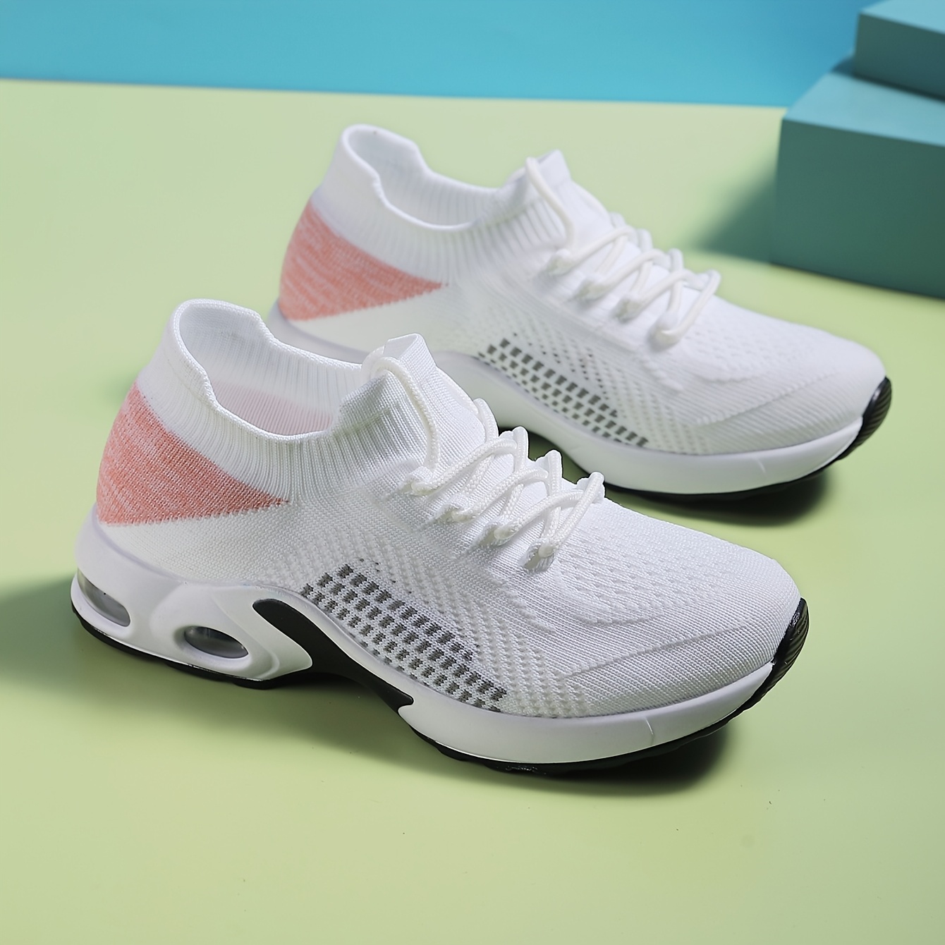 Women's Lightweight Breathable Athletic Shoes, Cushion Sole