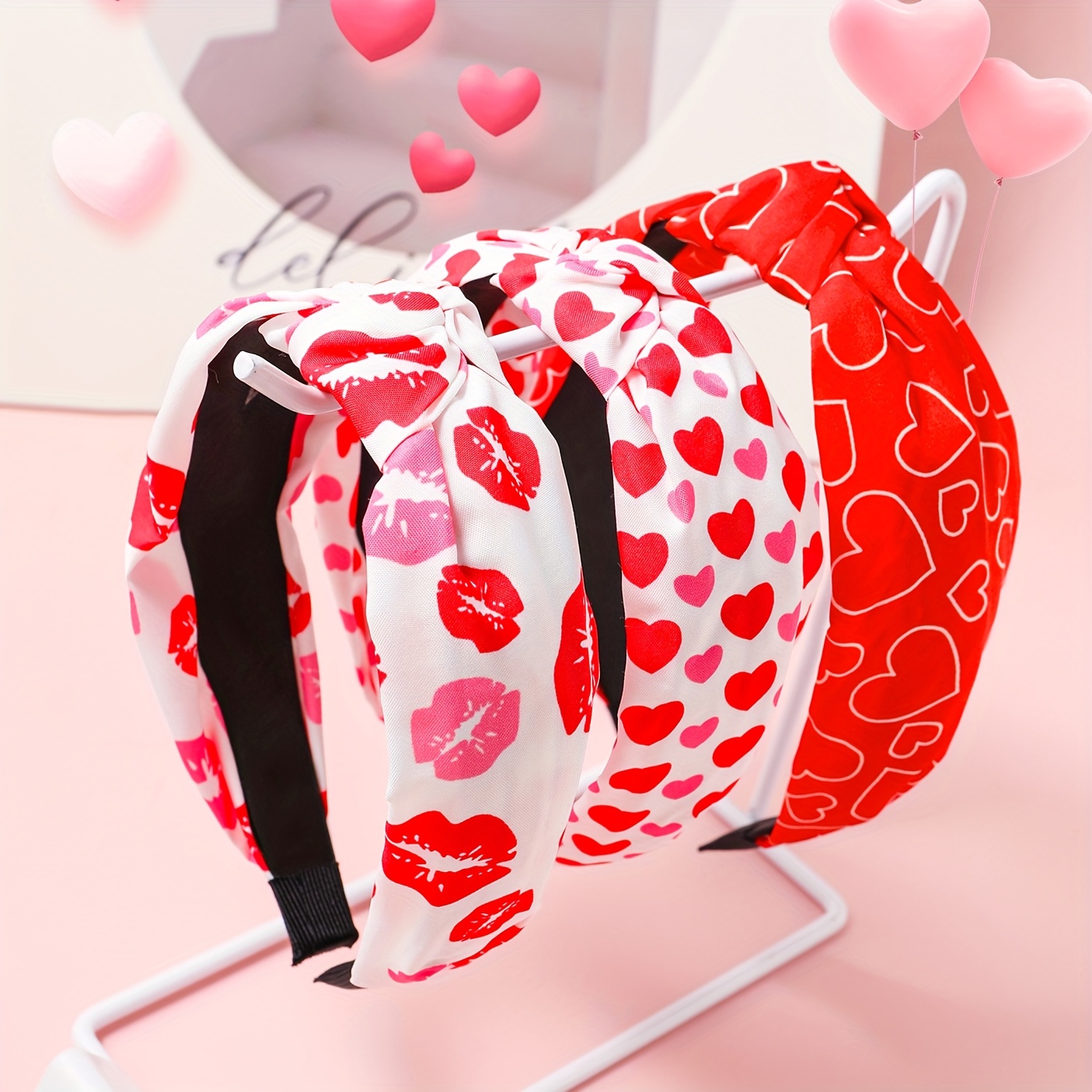 

3pcs Valentine's Day Fabric Headbands, Minimalist Style With Tie Knot, Love Heart & Lip , For &