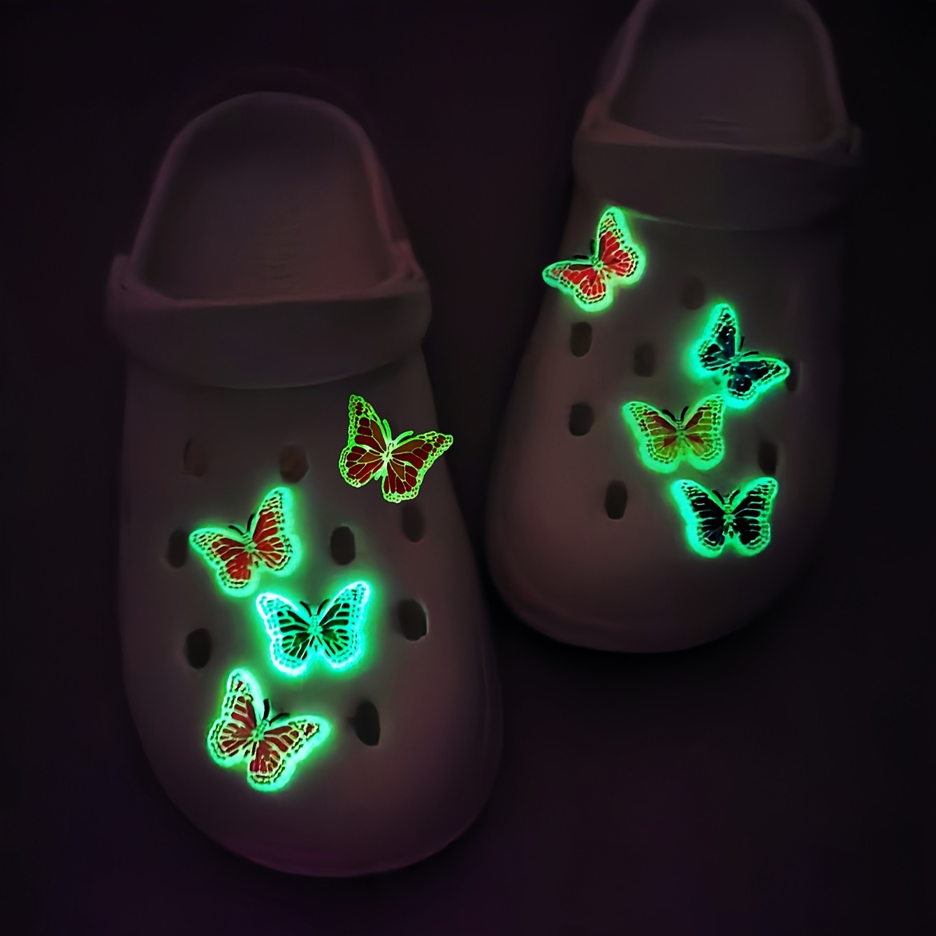 8pcs New Hot-Selling Fluorescent Slippers DIY Shoe Accessories with  Colorful *-the-Dark PVC Charms