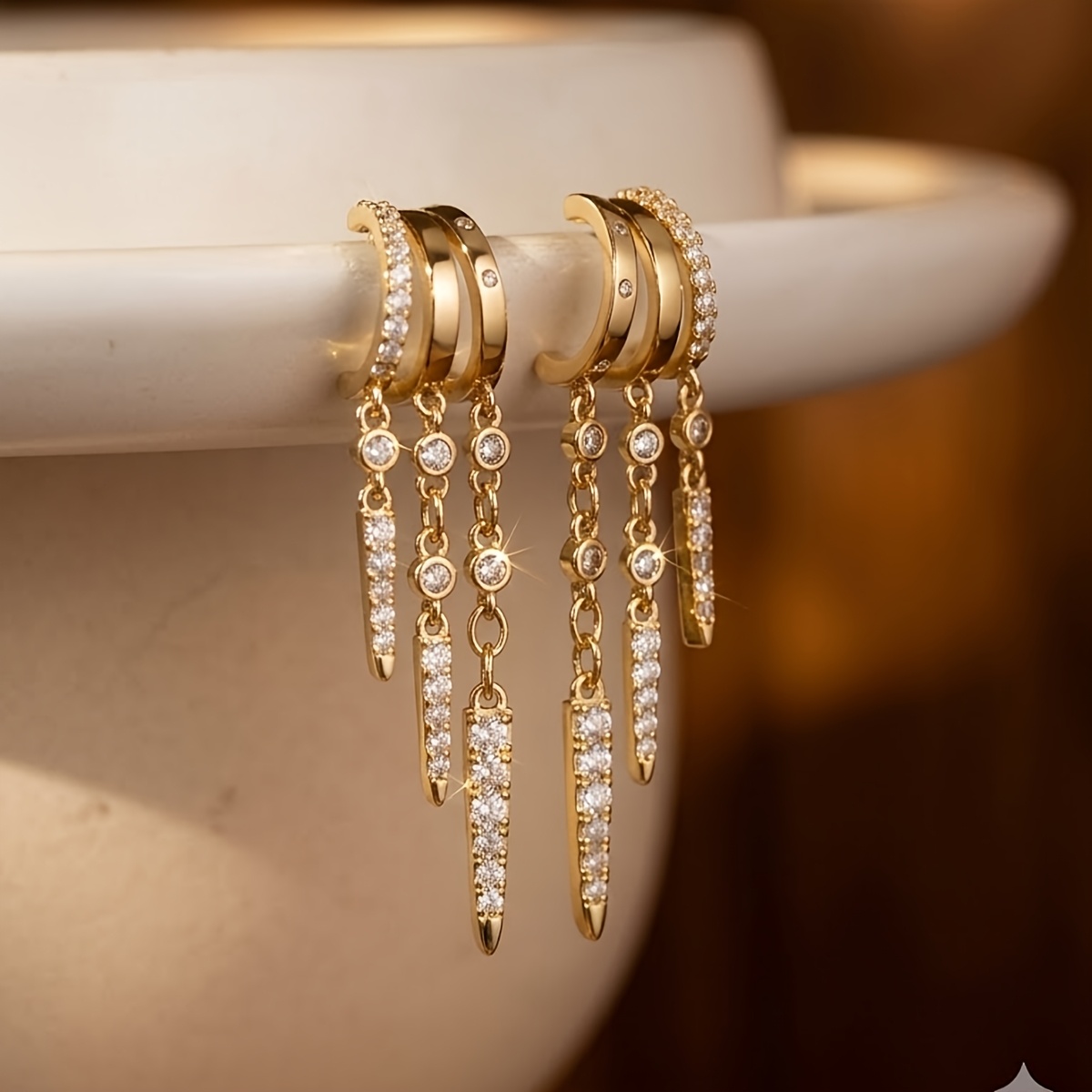 TEMU 1 Pair Luxurious Shiny Geometric Round, Triangle Pendant Tassel Earrings, Elegant Temperament, Suitable For Women', Banquet, And Party Occasions