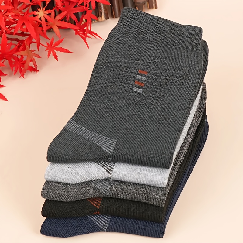 TEMU 5 Pairs Large Size Mens Training Socks Moisture Wicking Comfortable Sturdy Mid Socks All Day Breathable Gym Travel Casual Durable Socks For Men.