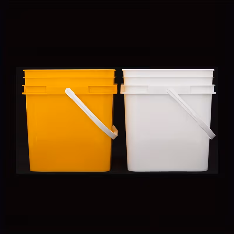 2 plastic buckets square cleaning buckets practical small buckets with handles for house cleaning storage livestock breeding car washing yellow white Product details 8