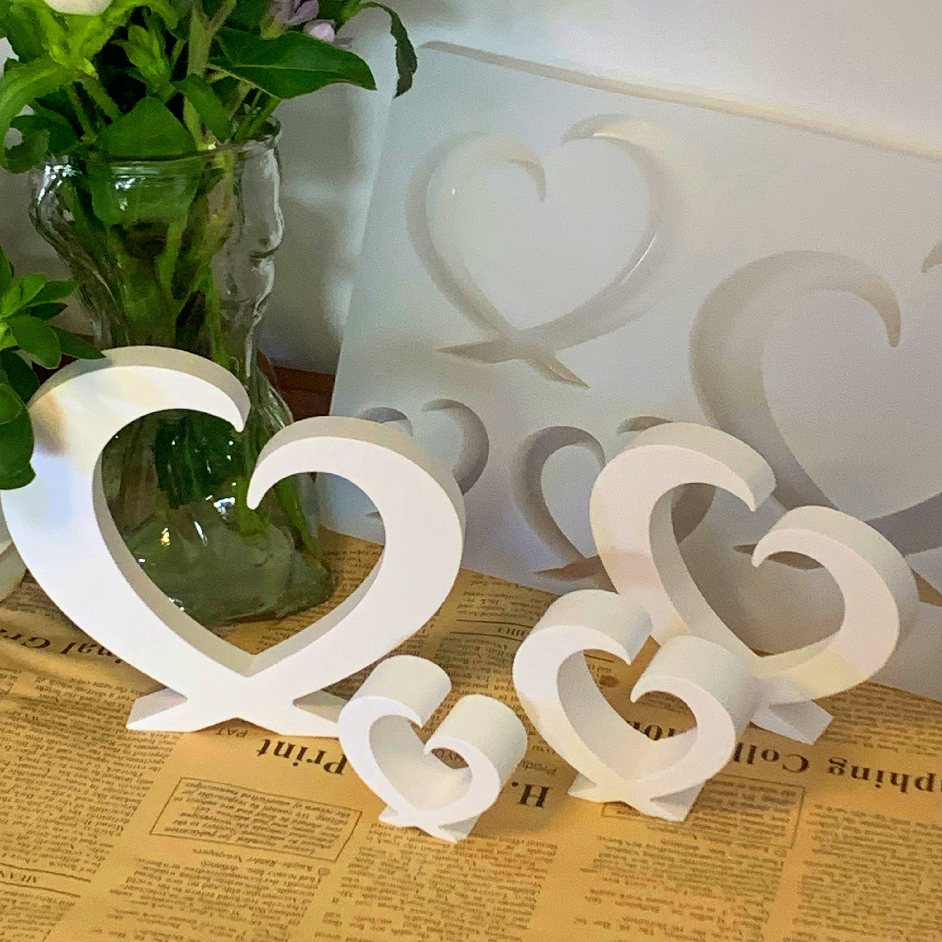 

Silicone Resin Casting Molds - Love Heart Interconnected Design, Irregular Shaped Reusable Diy Craft Mold For Epoxy, Jewelry Making, And Home Decoration