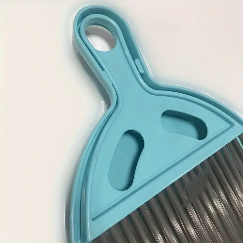 multi purpose dustpan and broom set plastic handle for living room bedroom kitchen and toilet cleaning Product details 3