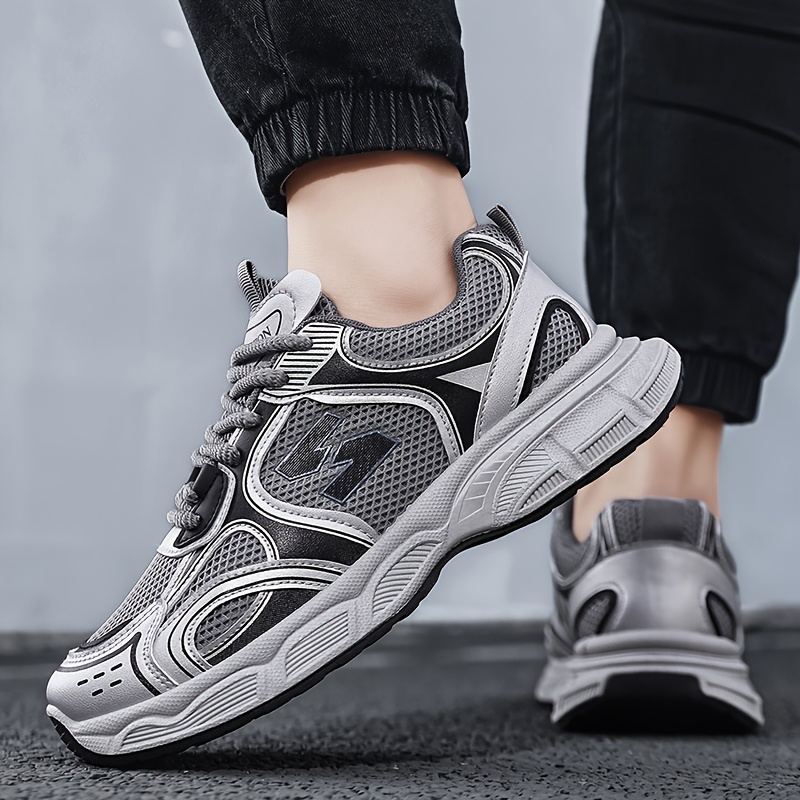 Men's Cross Training Shoes with Thick Sole