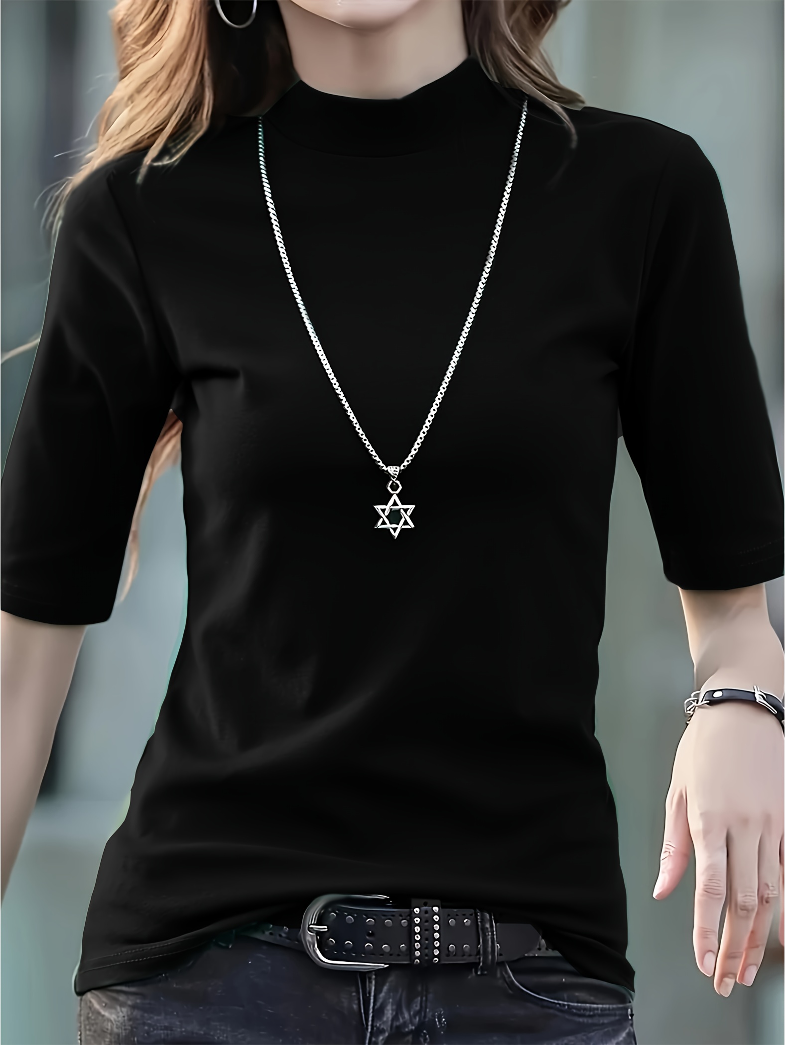 Women's Casual T-Shirt - High Elasticity Solid Green Crew Neck Top, Machine Washable & Dry Cleanable, Regular Fit All-Season Versatile Shirt for Casual Attire, Ladies T Shirts, Elegant Style, Highelasticity Fabric
