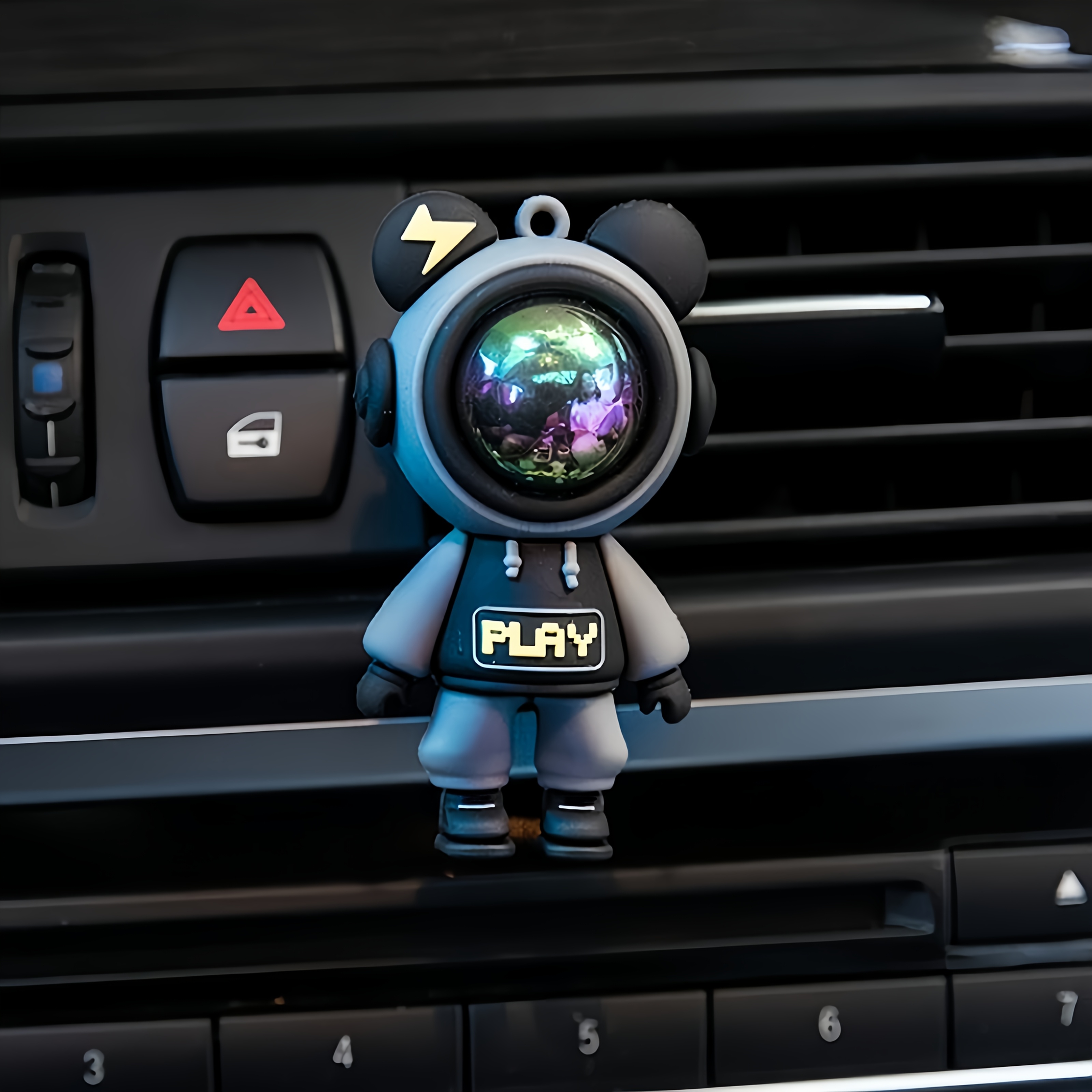 1pc/4pcs Astronaut Lightning Bear Design Car Air Freshener, Car Air Vent Aroma Diffuser Clip, Car Air Outlet Decoration Clip, Car Interior Decoration Accessories Eid Al-Adha Mubarak