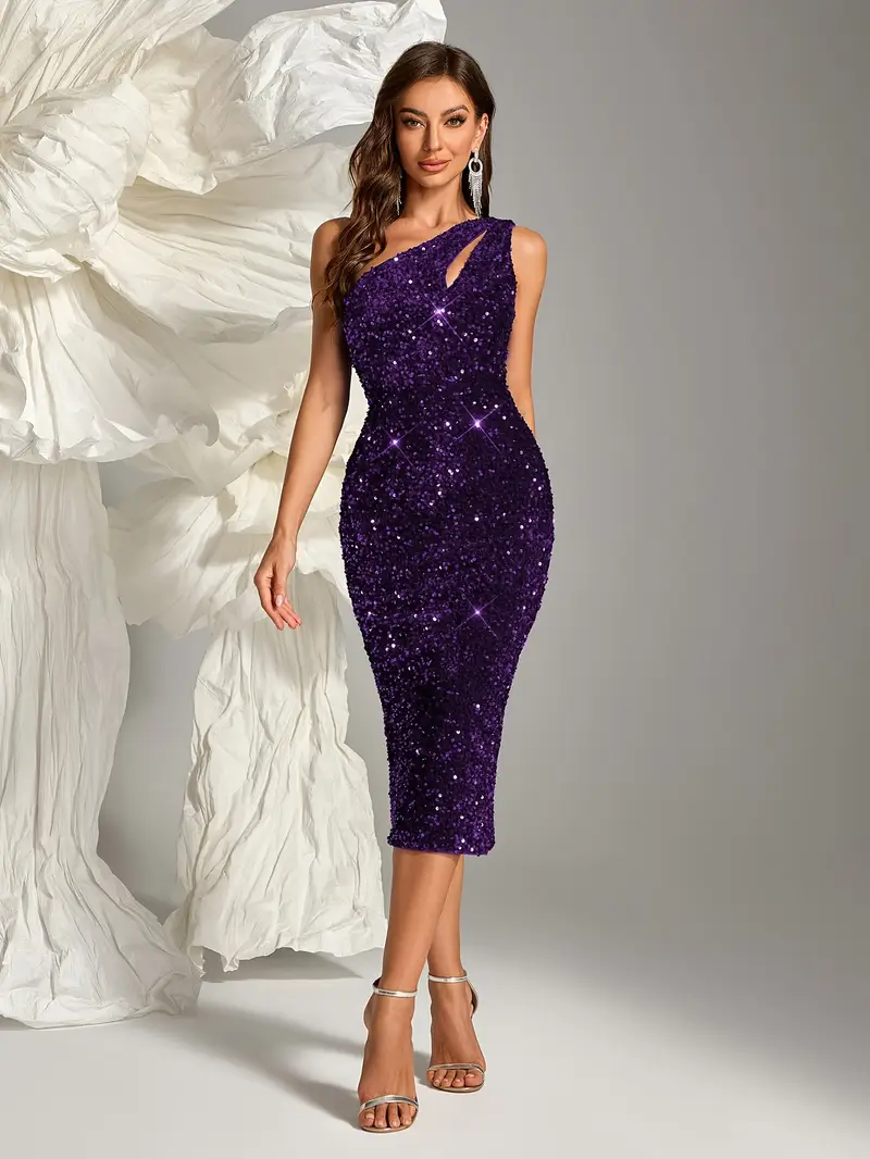 gorgeous women's dresses 360 Elegant Seductive Stock Photos This elegant A strapless maxi dress summer PRETTYGARDEN