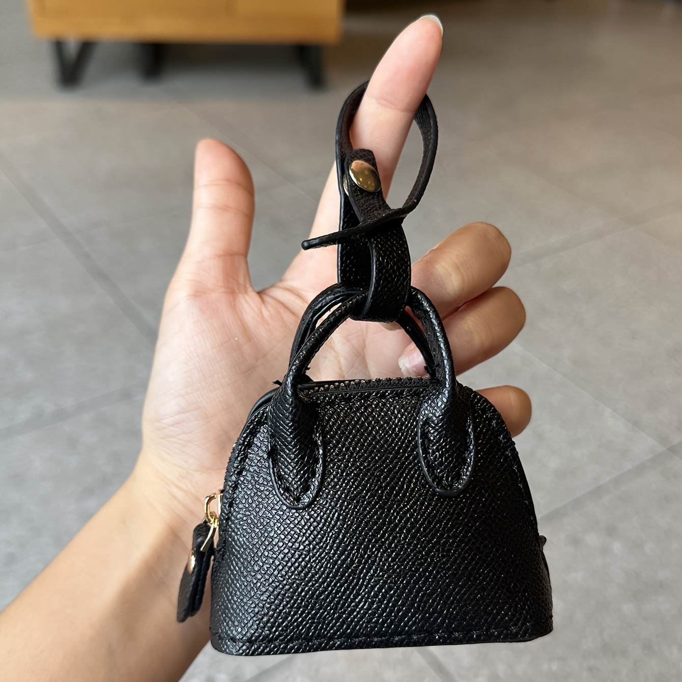 E-shop Virales Mini Minimalistische Shell Handtasche - Multifunktionale Tasche für Damen, & Leicht zu Reinigen, Stilvolle Tragbare Aufbewahrung für