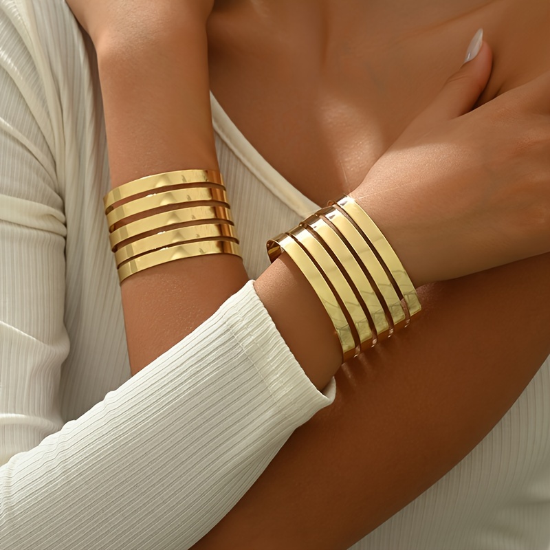 E-shop 2er-Set Einfache Geometrische Hohle Mehrschichtige Offene Armbänder für Frauen