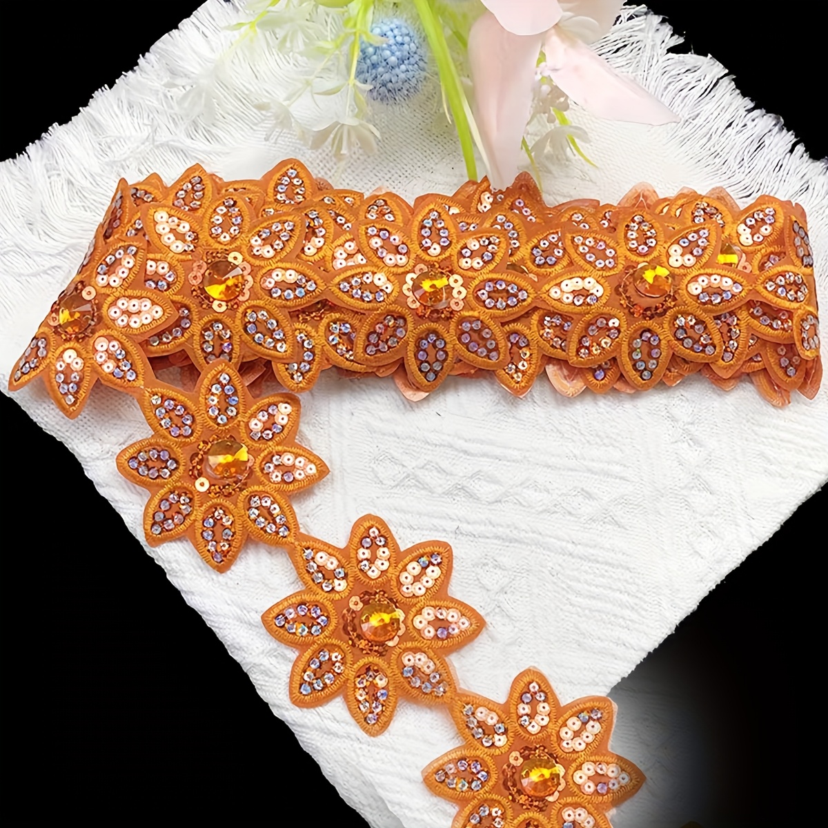 TEMU Appliqué Brodée Ethnique de en Paillettes et Strass à Repasser - Bordure Décorative Multicolore pour Vêtements, Sacs, Chapeaux - Fournitures de