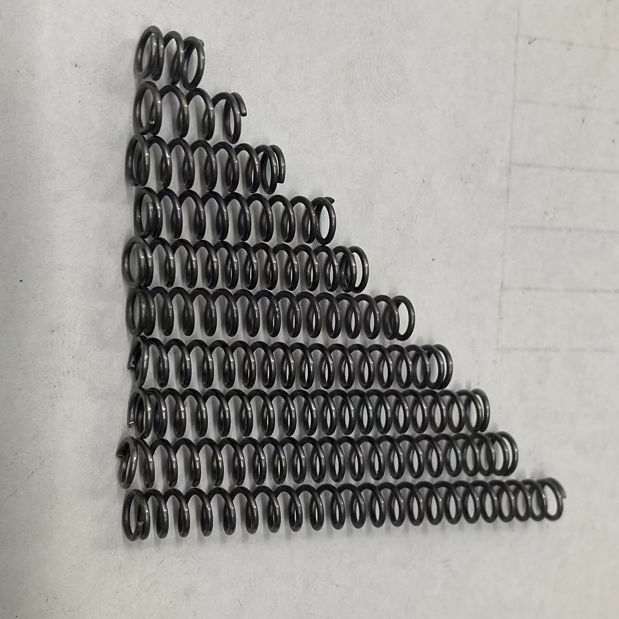 10 Ressorts Compression Acier - 15mm OD, 2mm Fil, 100mm Longueur - Pour Mécanique Auto