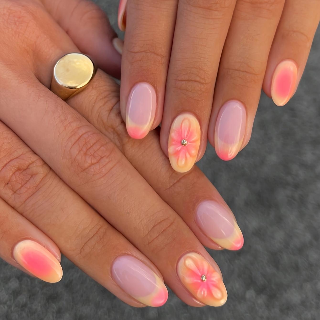 24pcs Short Oval 3d Gel Nail Makes Flower Nails Design On Nails Short Fake Nail Set, Summer Nails And French Tip Press On Nails Art For Women