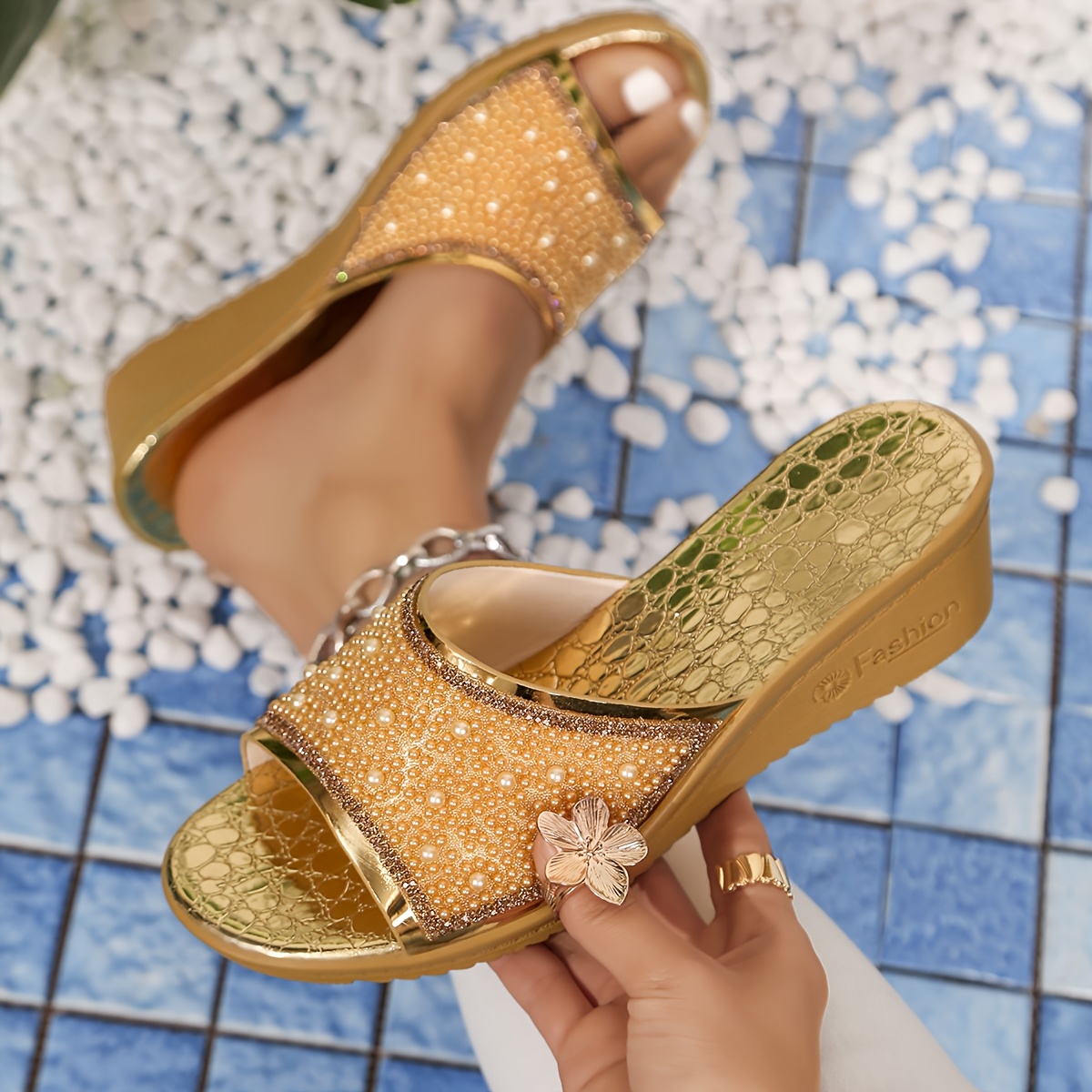 TEMU Summer Thick Sole Wedge Women's Sandals, Retro Bohemian Rhinestone Pearl Embellishment Height-increasing Shoes, Style Slides, Suitable For