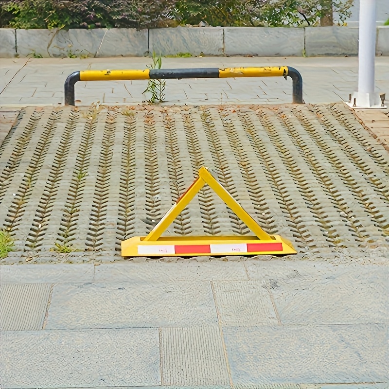 trgovski metalni stoper za кола - жолта боја, дизајн којашто заштитува од неавторизирано паркирање, лесен за инсталација, идеален за домашна и комерцијална употреба, решенија за заштита на простор|модерна естетика|издржлив конструкција, паркинг спајс сејвер детали 1