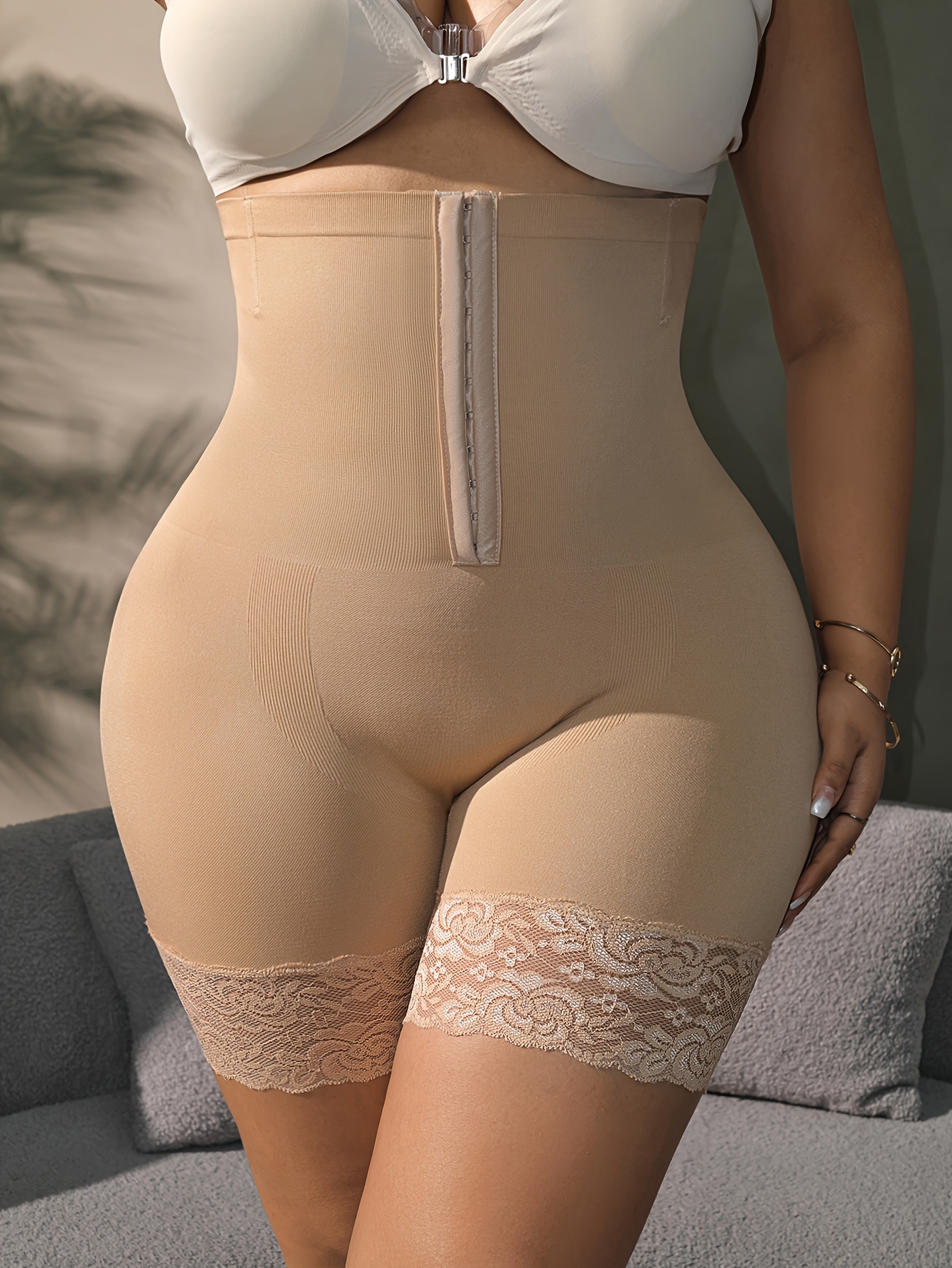 Women's Plus Size High-Waisted Shapewear Shorts with Lace Trim & Zipper Closure - Butt-Lifting Tummy Control 92% Nylon/8% Elastane Blend, 3 Row Hook & Eye Closures, Sculpting Panti Style for Casual Attire