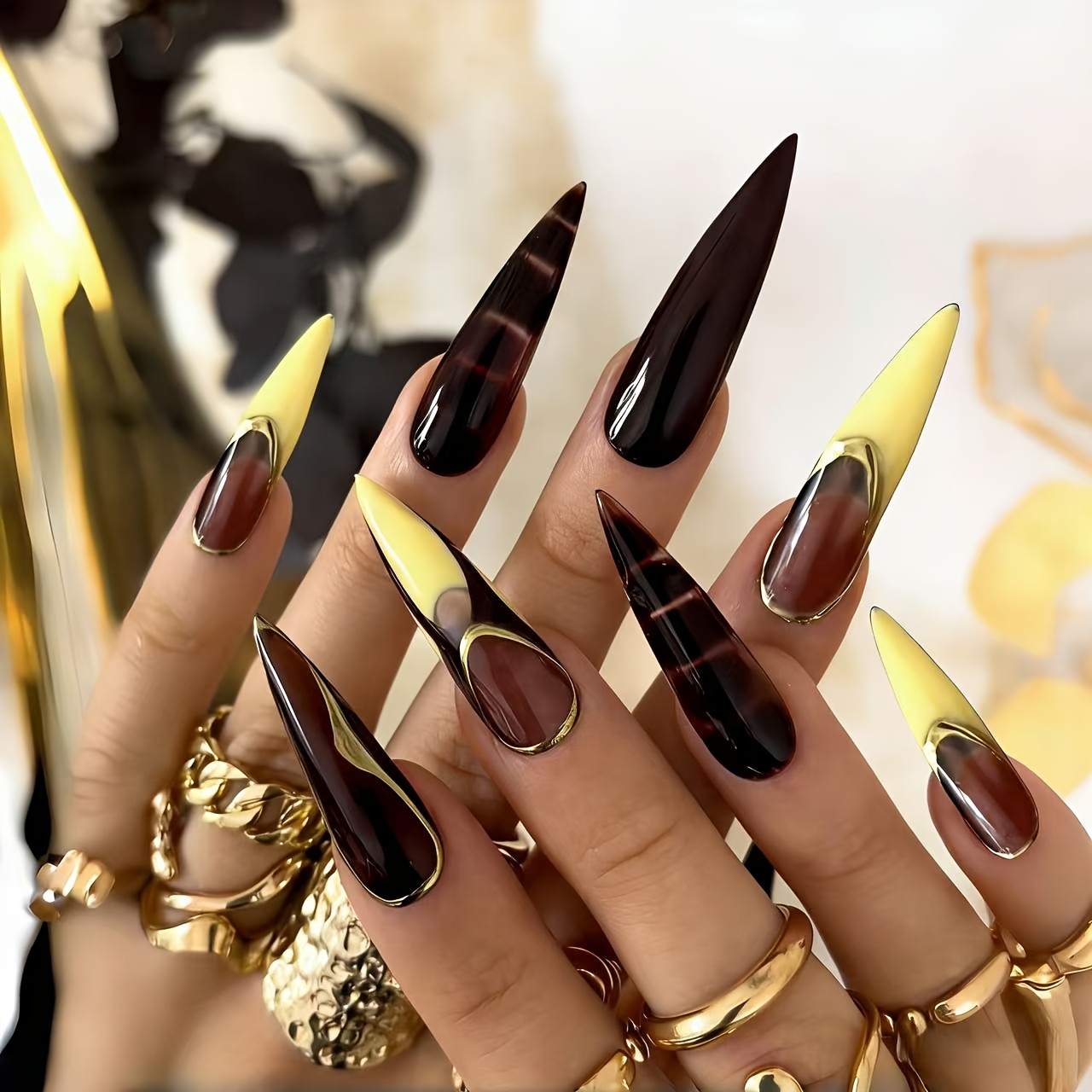 TEMU Retro And Elegant Style, 24pcs Caramel Contrasting Pointed False Nails, Brown And Matching And Design, High-end Wearable Nails, Essential