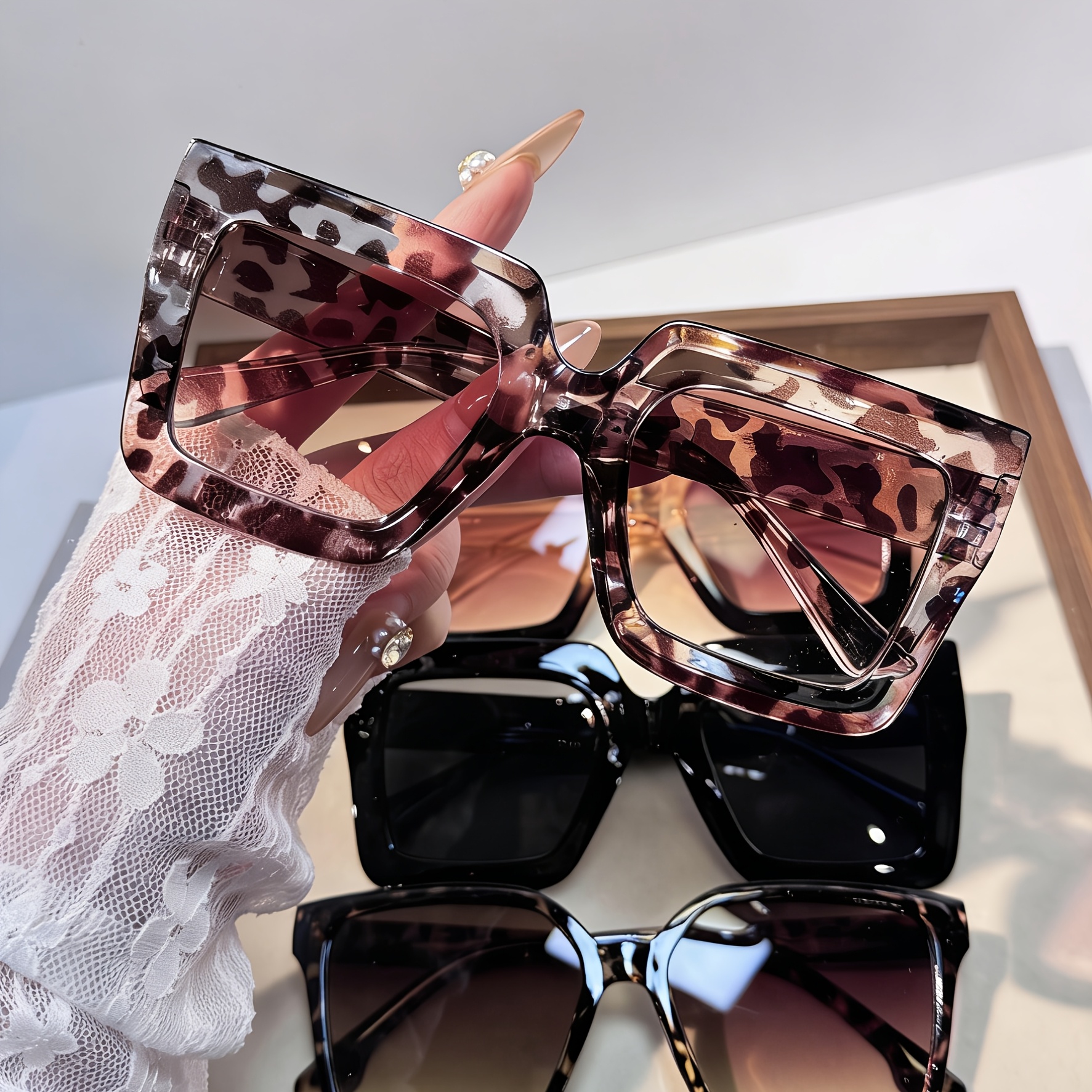 glasses bundle sold on Temu United States