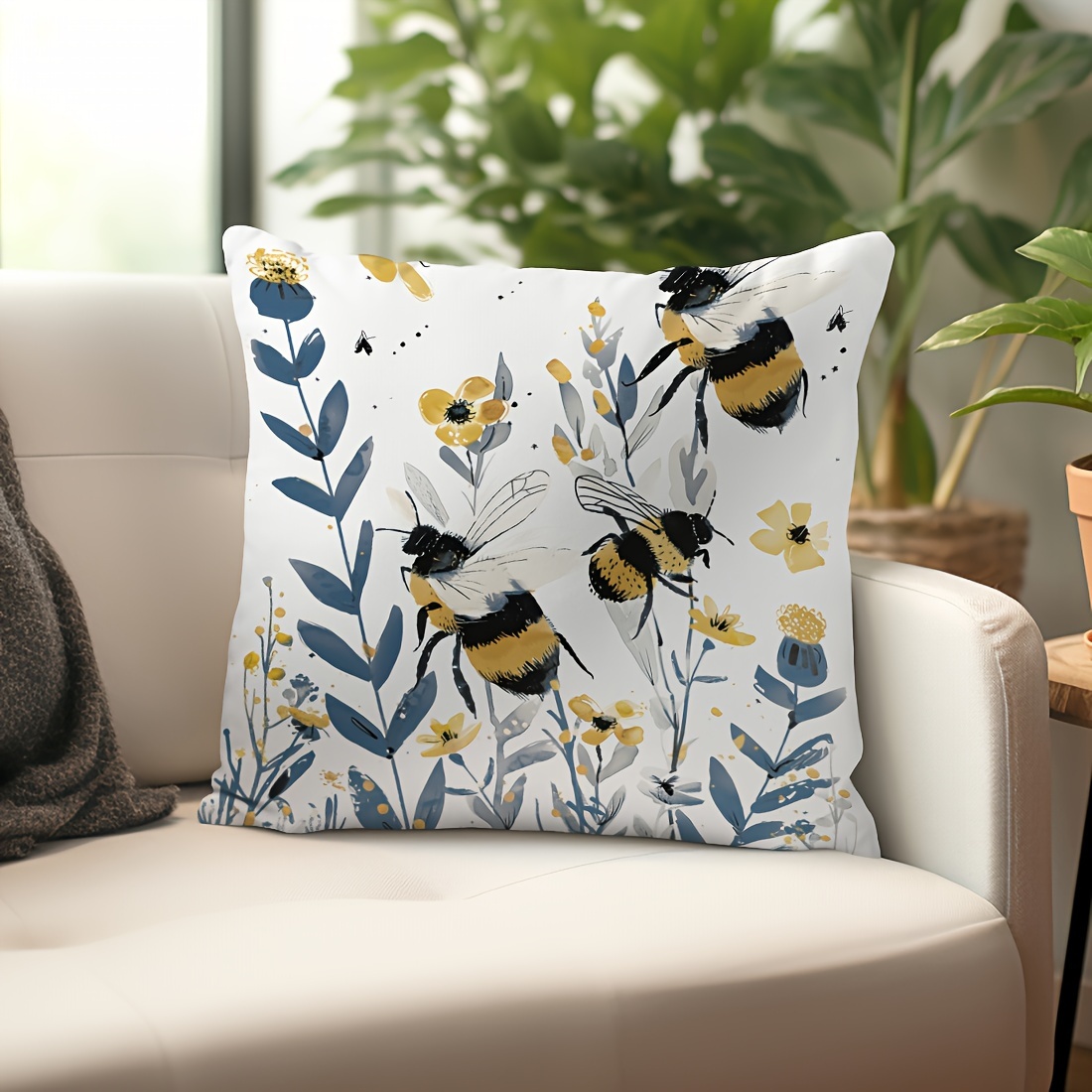 

1pc Simple Pen Cute Illustration Bee Throw Pillow Case, Home Decoration Living Room Bedroom Cushion Cover, Gift For Porch Patio Sofa Outdoor