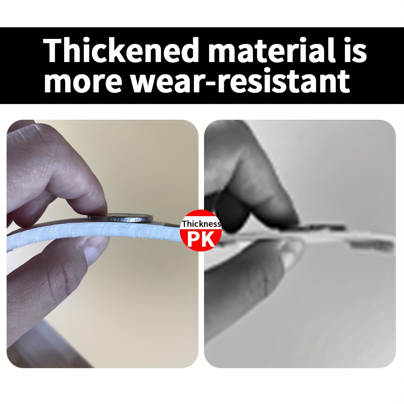 Eén voetbal beschikbaar in de maten 4 en 5, ideaal voor training en zowel indoor- als buitensporten.