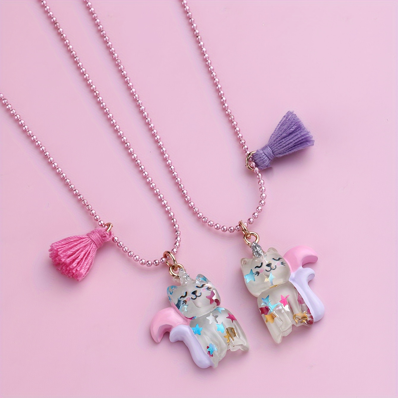 

Chic 2pcs Girls' Resin Cat Tassel Necklace Set - Colorful, Fashionable Accessory For Casual Attire