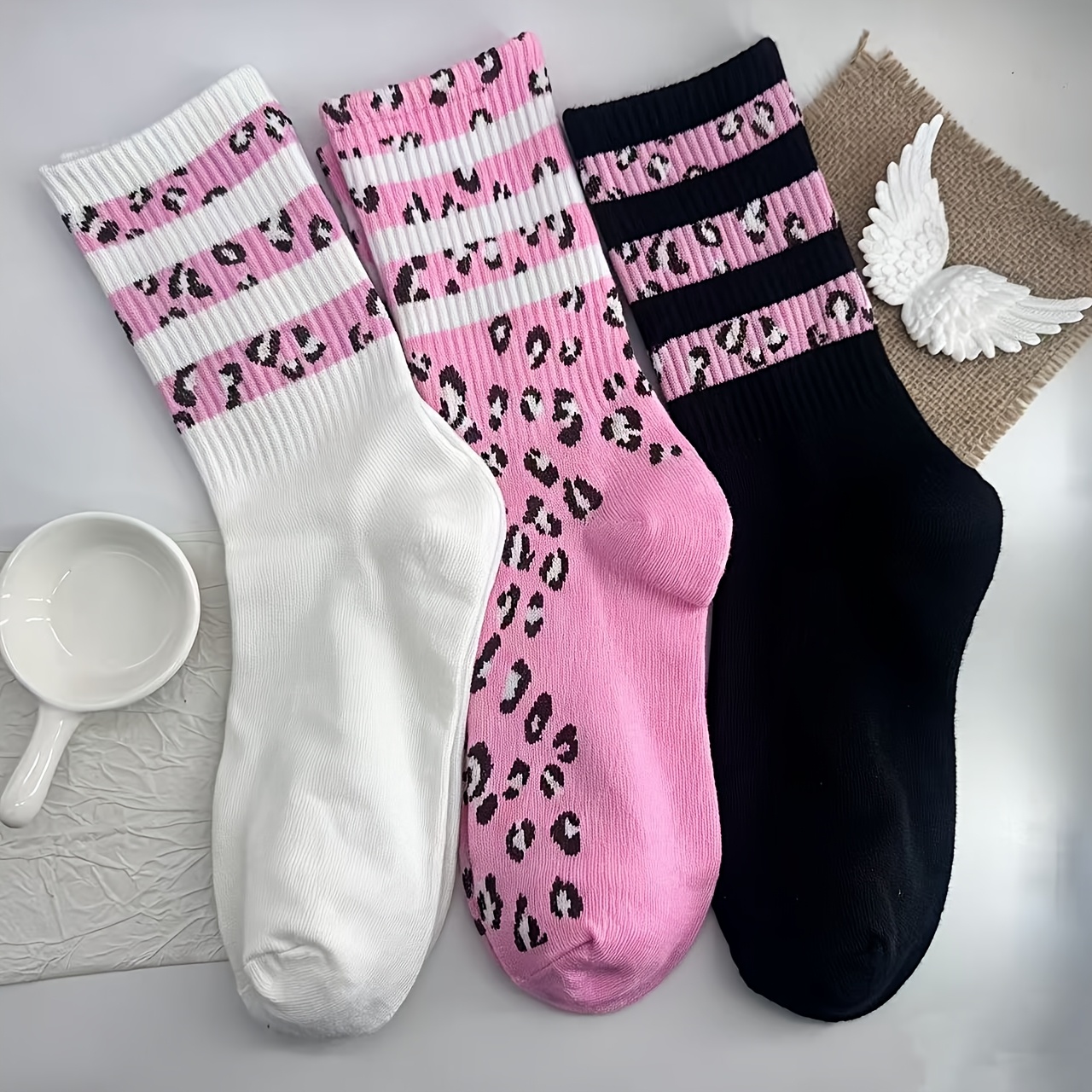 TEMU Pack de 3 de calcetines deportivos pantorrilla con estampado de leopardo y tres franjas - Calcetines atléticos unisex para , para gimnasio, uso