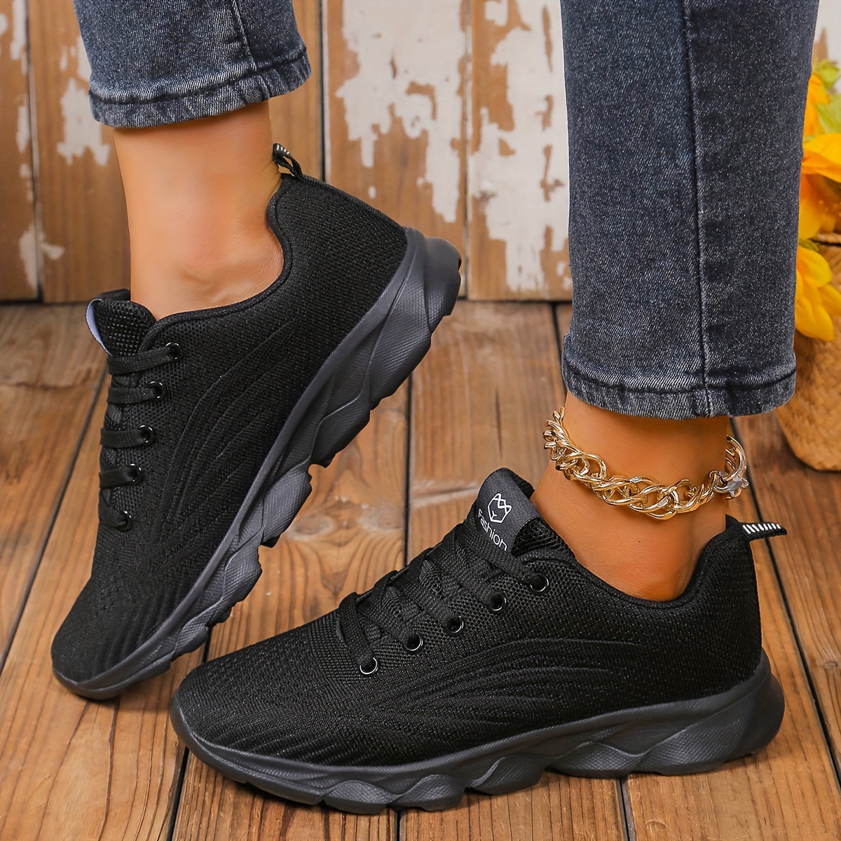 

Women's Low-top Casual Sneakers With Adjustable Laces, Breathable Mesh Cushioned Insole For Walking & Fitness Wear Fall