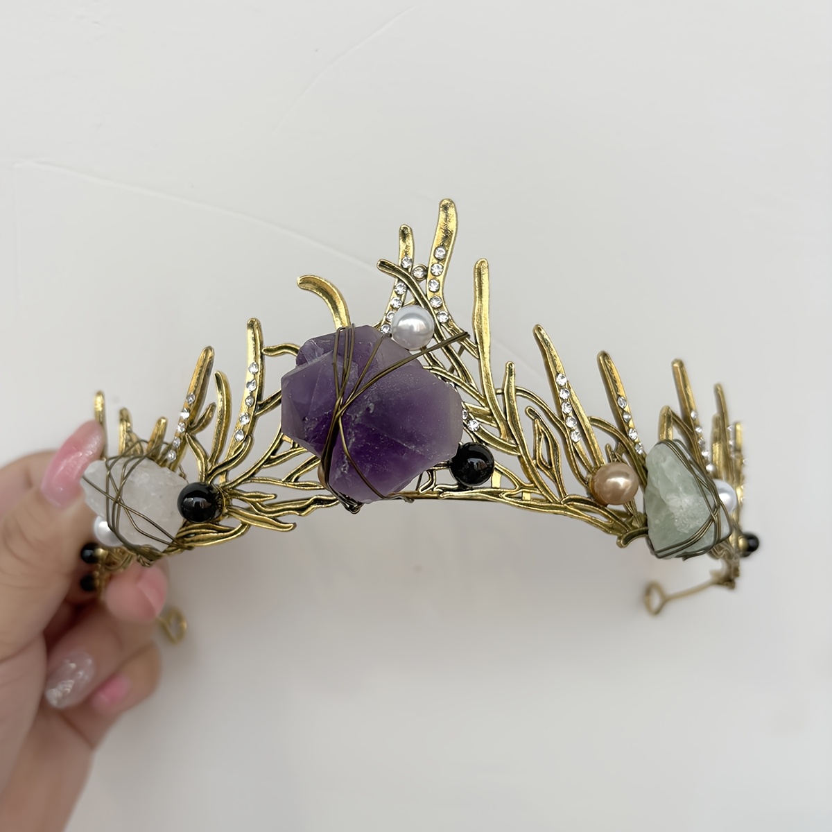 Image of 1pc Natural Amethyst Fluorite Mermaid Crown