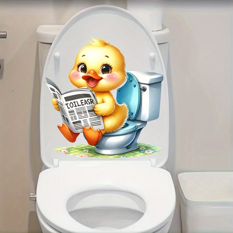 Autocolant drăguț pentru toaletă cu un rățușcă mic - Decal pentru baie cu un rățușcă galben zâmbitor pe o rolă de hârtie igienică, potrivit pentru băi, pereți și oglinzi - Decorațiune detașabilă în stil tapet