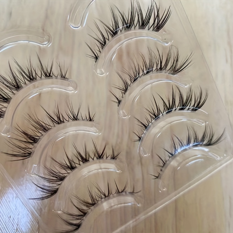 

Doudoutian Anime-inspired False Eyelashes, Natural Look, 0.03mm Thickness, C , 10-12mm Length, Beginner Friendly, Self-, Ddt137 Style For Cosplay And Everyday Wear