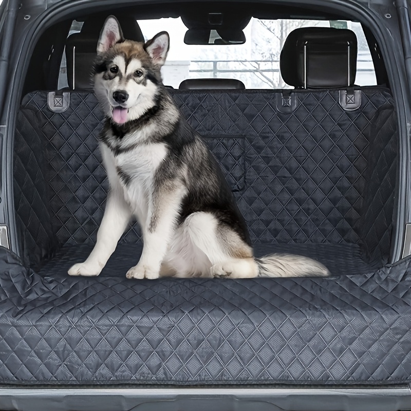 Durable Fabric Pet Car Seat Cover for SUVs & Cars - Diamond Pattern Non-Slip Backseat Protector with Easy- , Universal Fit for Medium Dogs, Car Trunk Liner & Vehicle Interior Protection
