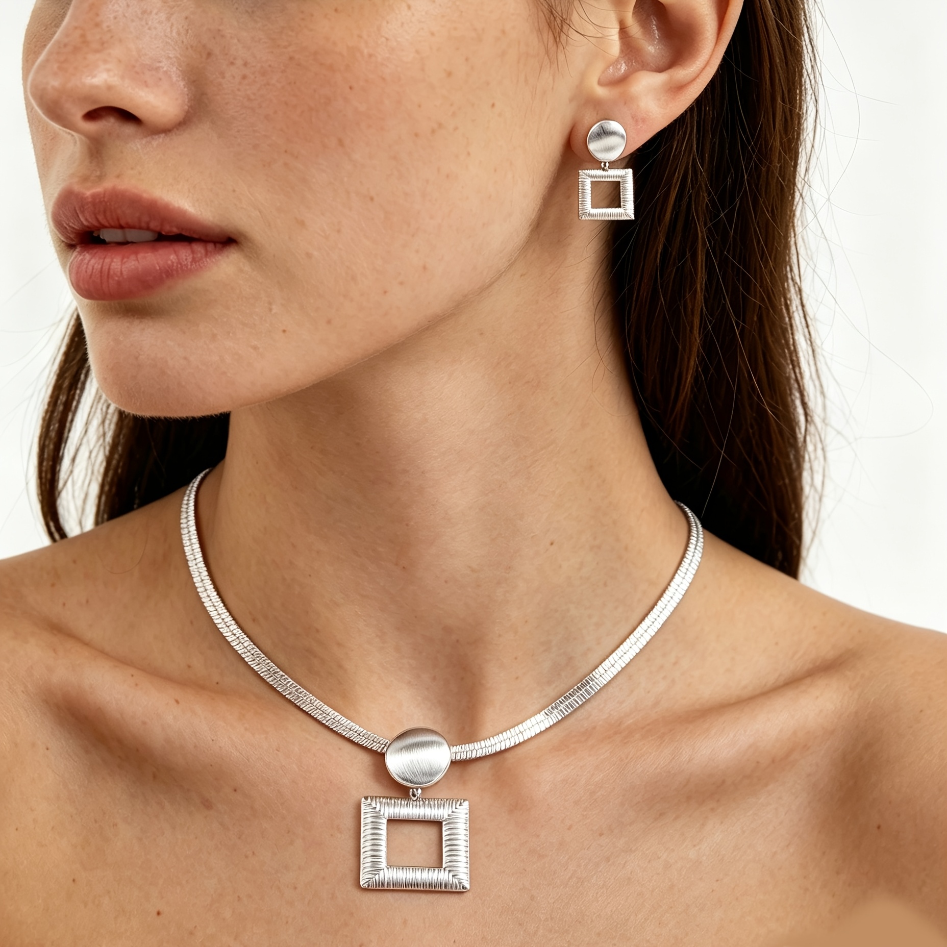 TEMU 1 Set Of 3pcs European And Geometric Pendant Women's Necklace And Earrings Jewelry Set, Suitable For Gifts, Parties, Travel, And Everyday